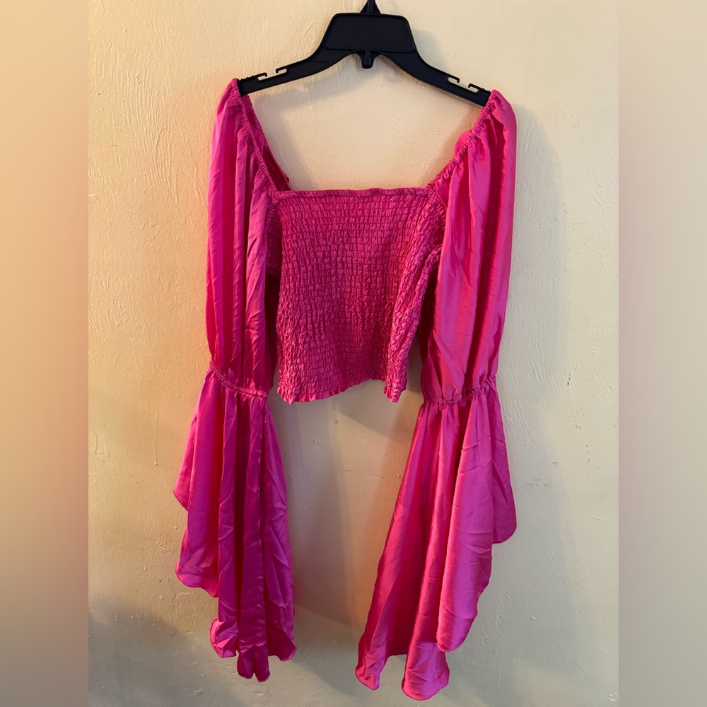 Live 4 Truth hot pink shirt with long flowy sleeves